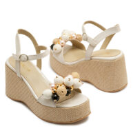 Sandalias color beige con aplique RALLYS